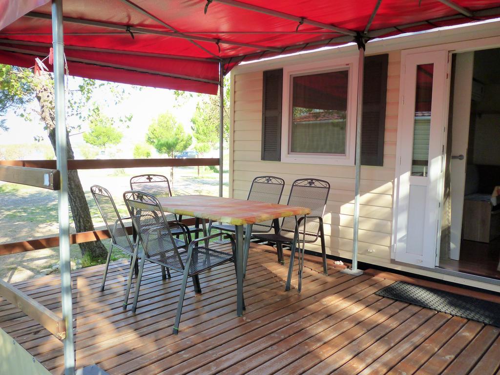 Campsite Pisak - Mobile Homes By The Sea Seline Extérieur photo
